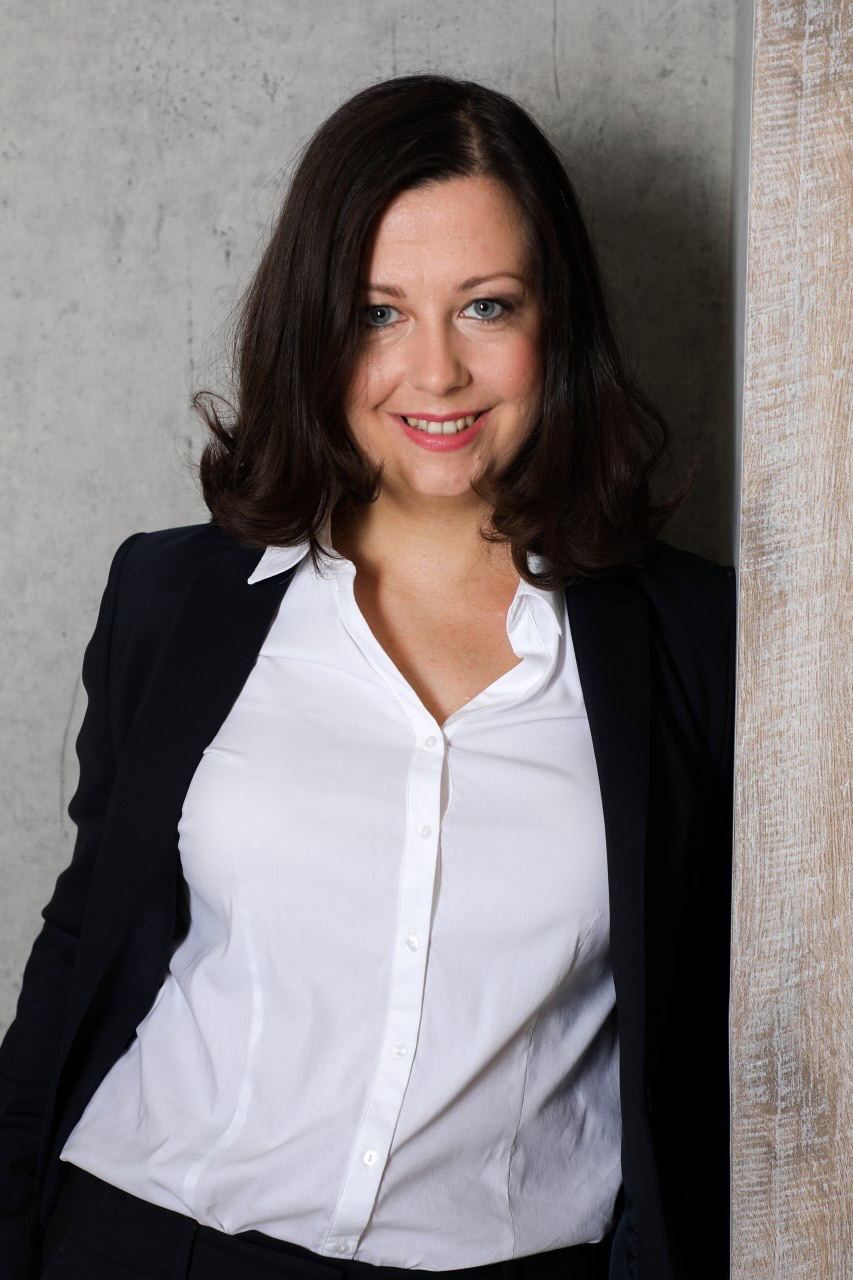 Portrait of Rosanna Helm-Visscher